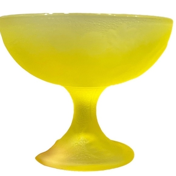 Vintage Compote Candy Trinket Dishes 2 Matching Canary Yellow Frosted Glass - Picture 7 of 14